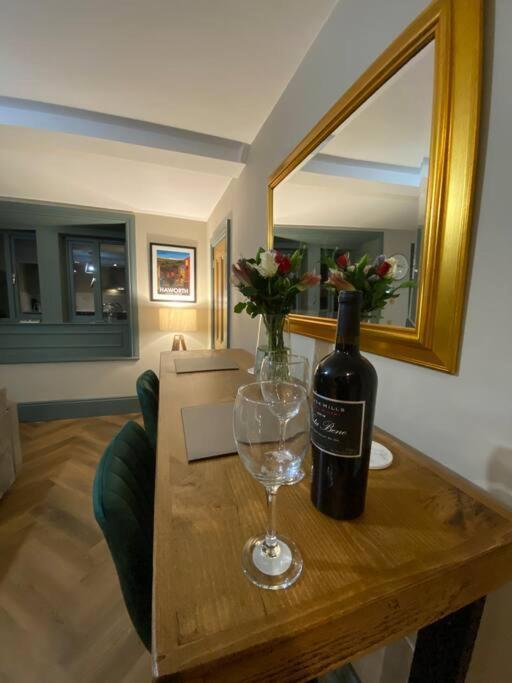 The Ebor Suite A Cosy Apartment In Haworth Esterno foto